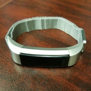 Fitbit Alta HR